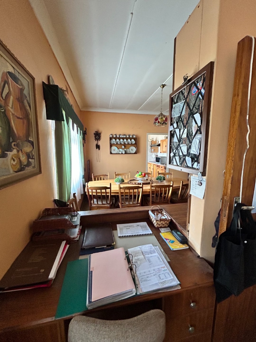 4 Bedroom Property for Sale in Hospitaalheuwel Free State